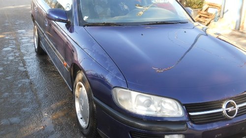 Dezmembrez Opel Omega 1998 BREAK 2.0 -16V