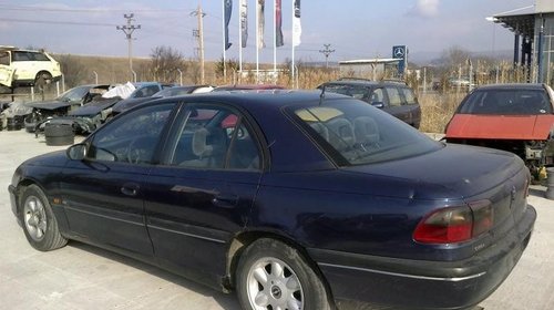 Dezmembrez Opel Omega 2.5 TD