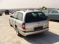 Dezmembrez Opel Omega 2002 2.5 DTI