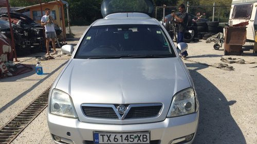 Dezmembrez Opel Signum 2.2 direct injection