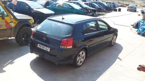 Dezmembrez OPEL SIGNUM 2004 3.0 diesel