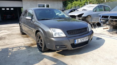 Dezmembrez Opel Signum 3.0 d V6 CDTI 177 CP B