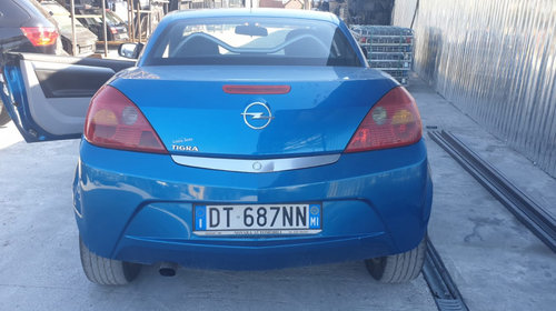 Dezmembrez Opel Tigra B 1.4 16v 66 kw 90 cp typ Z14XEP albastru Z21H