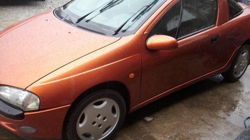 Dezmembrez Opel Tigra