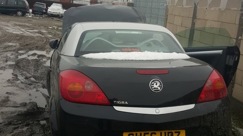 Dezmembrez Opel Tigra
