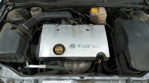 Dezmembrez Opel Vectra ,2003,1796 cmc,benzina