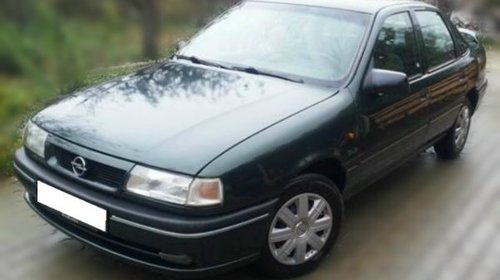 Dezmembrez Opel Vectra A 1.4i,hatchback 1996