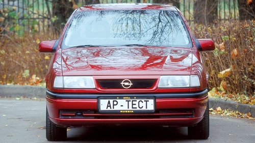 Dezmembrez opel vectra A 1990-1995