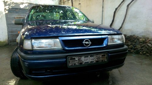 Dezmembrez Opel Vectra A 1993 1.7 TD Isuzu X17DT