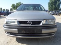 Dezmembrez Opel Vectra A DIN 1993