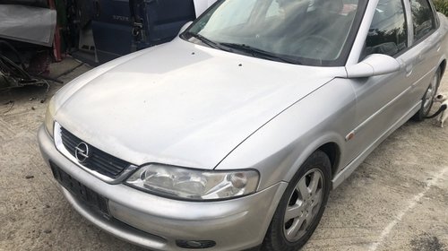 Dezmembrez Opel Vectra B 1.6 Z16XE din 2001 l