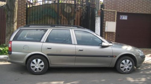 Dezmembrez Opel Vectra b ,1.8 16v