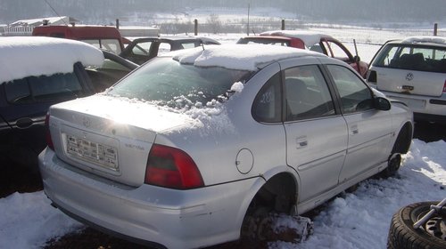 DEZMEMBREZ OPEL VECTRA B 2.2 D 2001