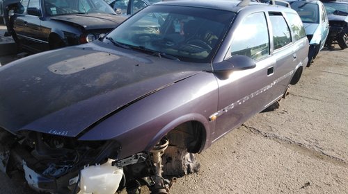 Dezmembrez Opel Vectra B 2001 , 16