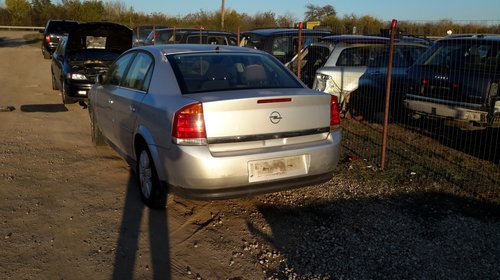 Dezmembrez Opel vectra berlina c 2.2 dti 2004