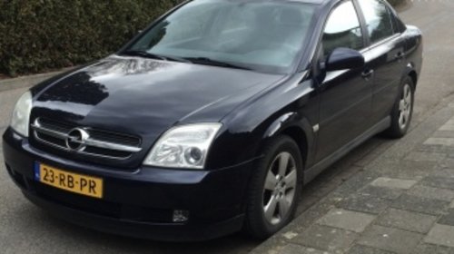 Dezmembrez Opel Vectra c 1.8 benzina 2004