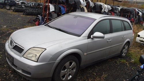 Dezmembrez Opel Vectra C 1.9 Cdti 150 cp 2004