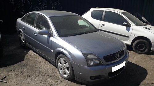 Dezmembrez Opel Vectra C 1.9 CDTI an 2005 150 CP