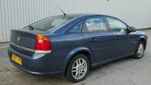 Dezmembrez Opel Vectra C 1.9cdti