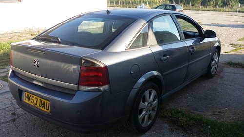 Dezmembrez Opel Vectra C 2.0 DTI, Diesel an 2