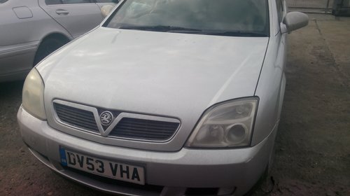 Dezmembrez Opel Vectra C 2.2 16V 147 cp din 2003