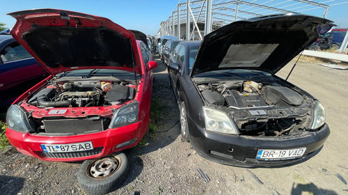 Dezmembrez Opel Vectra C 2.2 CDTI Diesel Dezmembrat