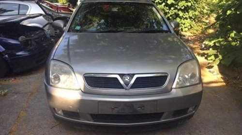 Dezmembrez Opel Vectra C 2003 berlina 2.0 diesel