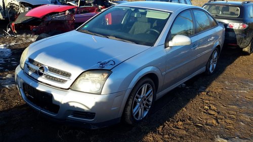 Dezmembrez Opel Vectra C 2004 hatchback 2.2