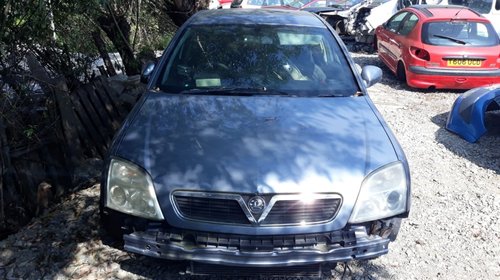 Dezmembrez Opel Vectra C 2005 Hatchback 1.8