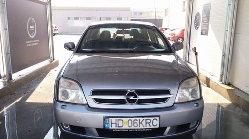 Dezmembrez Opel Vectra C 3.0CDTI V6 Non-Facel