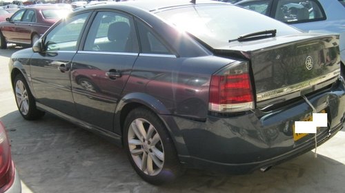 Dezmembrez Opel Vectra C din 2005,2.2b,
