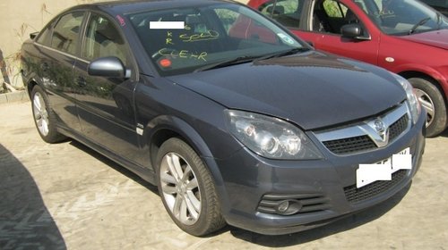 Dezmembrez Opel Vectra C din 2005,2.2b,