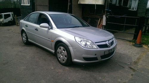 Dezmembrez Opel Vectra C Facelift 1.9 CDTI