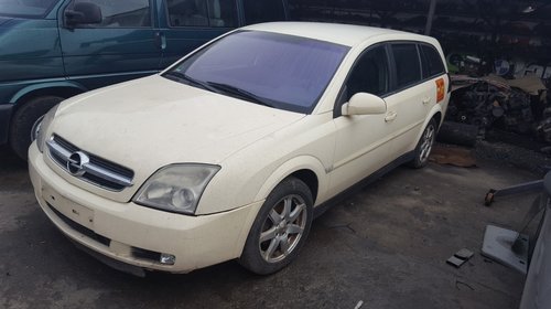 Dezmembrez Opel Vectra C