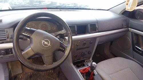 Dezmembrez opel vectra C