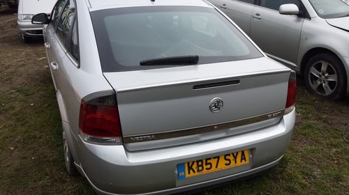 Dezmembrez Opel Vectra, motor 1.9 diesel, an 2006