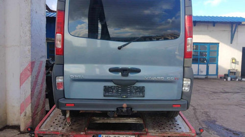 Dezmembrez Opel Vivaro 2.0 CDTI an 2008