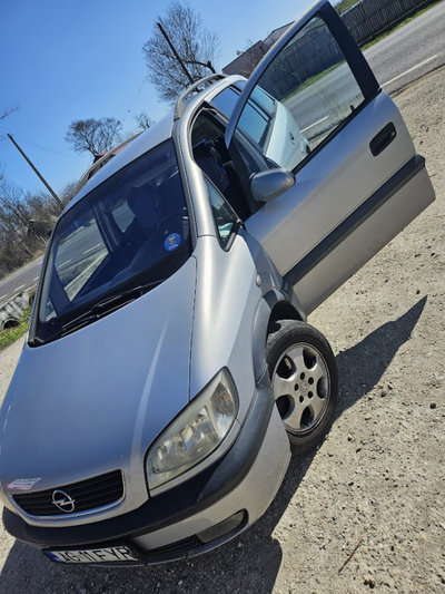 Dezmembrez Opel Zafira 1.6 16v din 2004