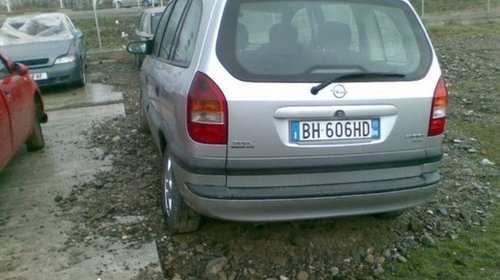 Dezmembrez Opel Zafira 2 0dti An 2001