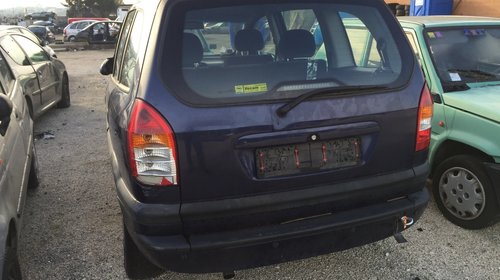 Dezmembrez Opel Zafira A