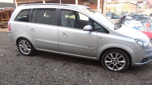 Dezmembrez Opel Zafira B 1.9 CDTI 110kw 150cp 2006