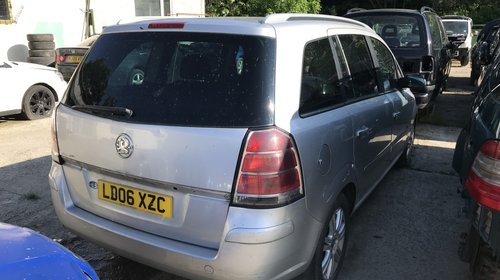 Dezmembrez OPEL ZAFIRA B 1.9 CDTI an 2006