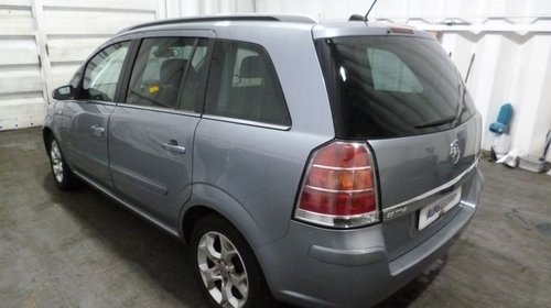 Dezmembrez Opel Zafira B 1,9cdti - cutie auto