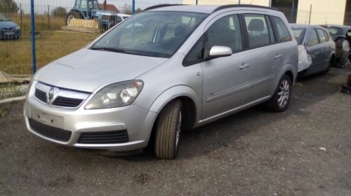 Dezmembrez Opel Zafira B ,an 2006