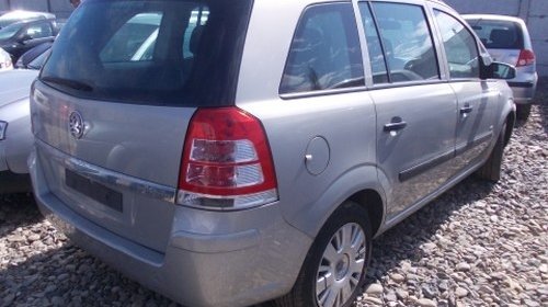 Dezmembrez Opel Zafira B ,an 2006