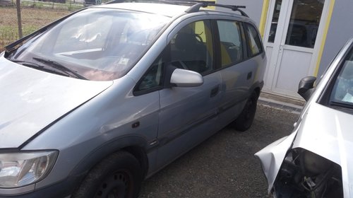 Dezmembrez opel zafira din 2002