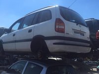 Dezmembrez opel zafira