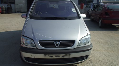 Dezmembrez opel zafira