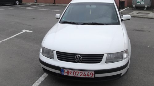 Dezmembrez passat b5 cutie automata 1.9 tdi 116 cp 85 kw pompe duze AJM ATJ