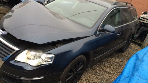 Dezmembrez passat b6 variant 2.0tdi bkp